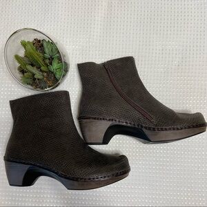 NWOT NAOT Almeria Ankle Boot in Leather Croc Print